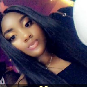 Meet your Posher, Symone